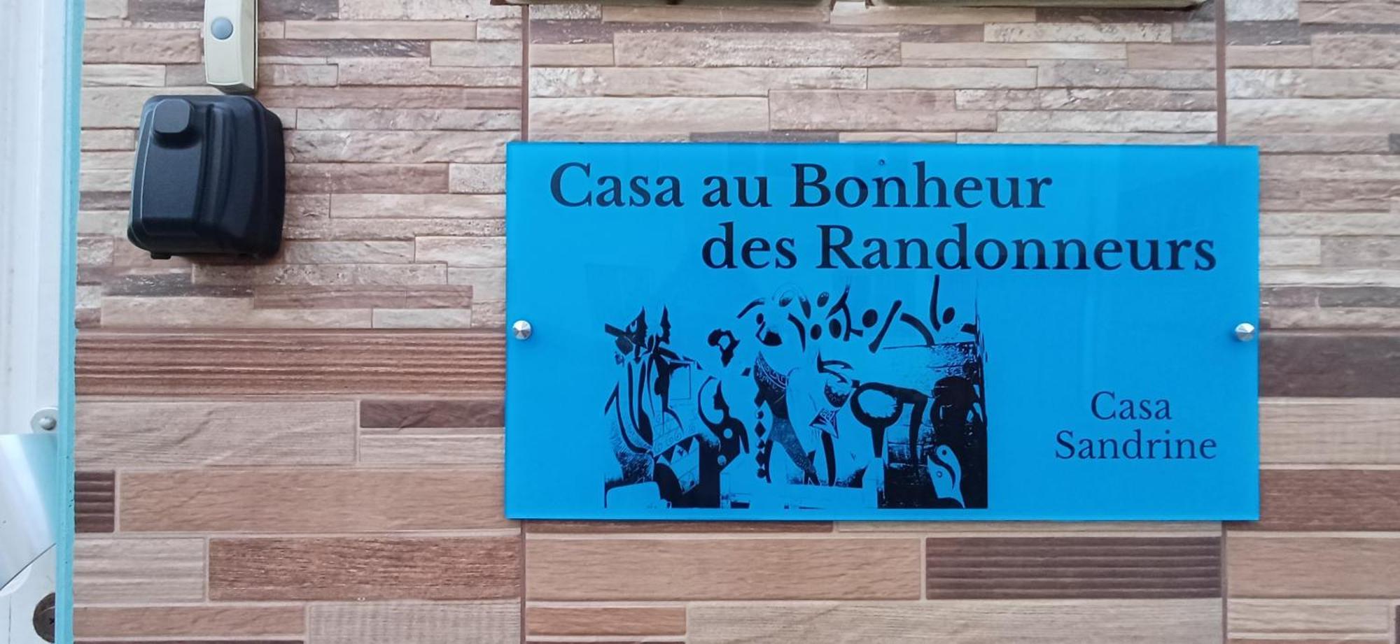 شقة Casa Au Bonheur Des Randonneurs بونتا دو سول المظهر الخارجي الصورة